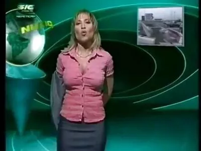 Niin kaunis ilmainenporno brunette tyttöystävä tehdä awezone ulkona suihin,! Helvetin kuuma!