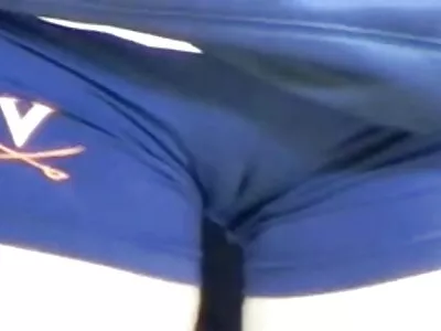 Cutie ilmais porno nauttii koira tyyli seksiä