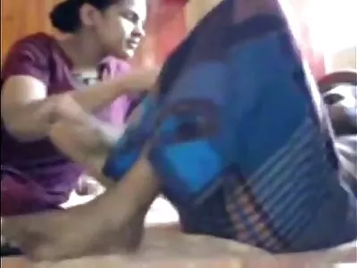 Amatööri lesbo tyttöystäviä muff sukellus ilmaista pornoo